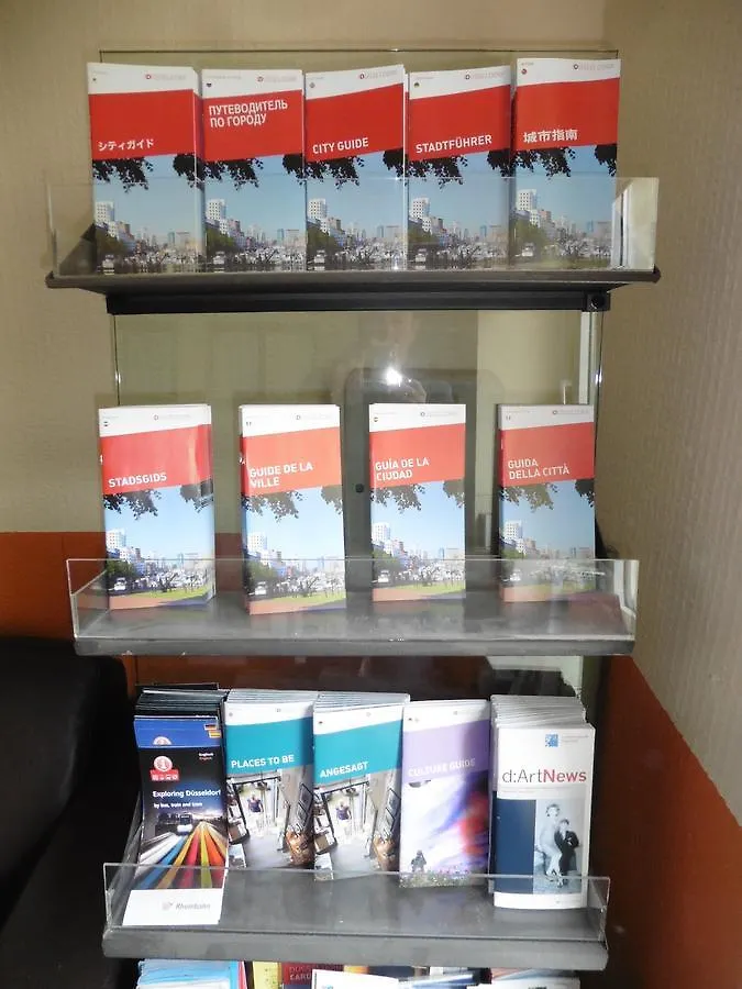 ** בית הארחה דיסלדורף Gaestehaus Grupello גרמניה