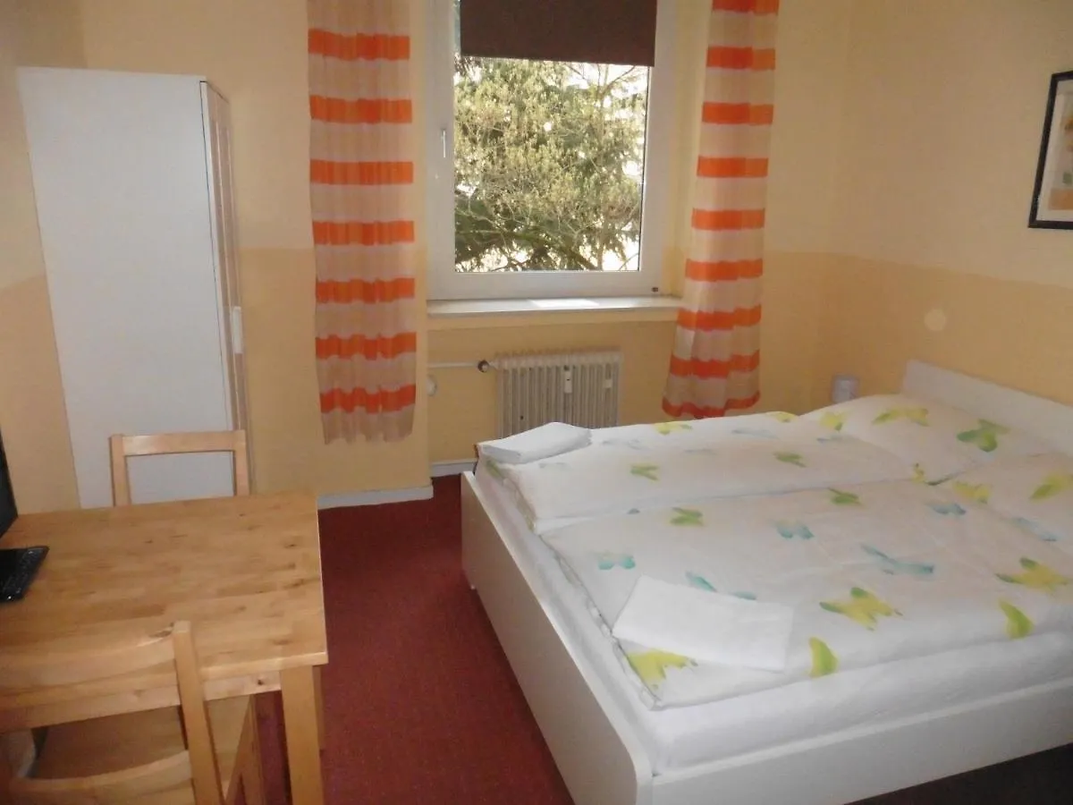 בית הארחה דיסלדורף Gaestehaus Grupello